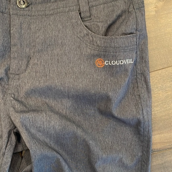 Cloudveil M wide leg light grey heathered pants with pockets and front zip - Picture 3 of 9